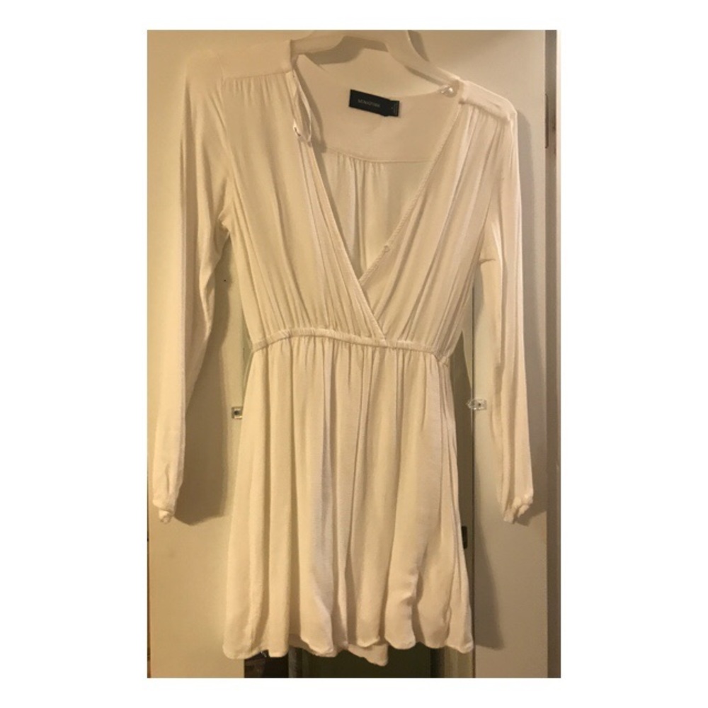 MinkPink White long sleeve romper.
